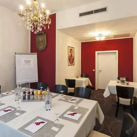 Zeller Hotel 4*