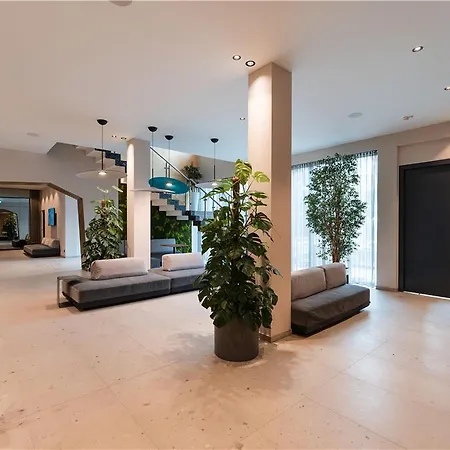 Zeller's Quartier Отель 4*