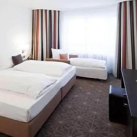 Zeller's Quartier Hotel 4*