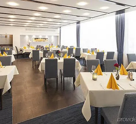 Zeller's Quartier Hotel 4*
