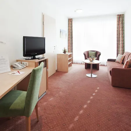 Zeller's Quartier 4* Koenigsbrunn